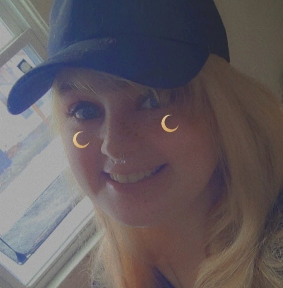Meet your Posher, Katelyn